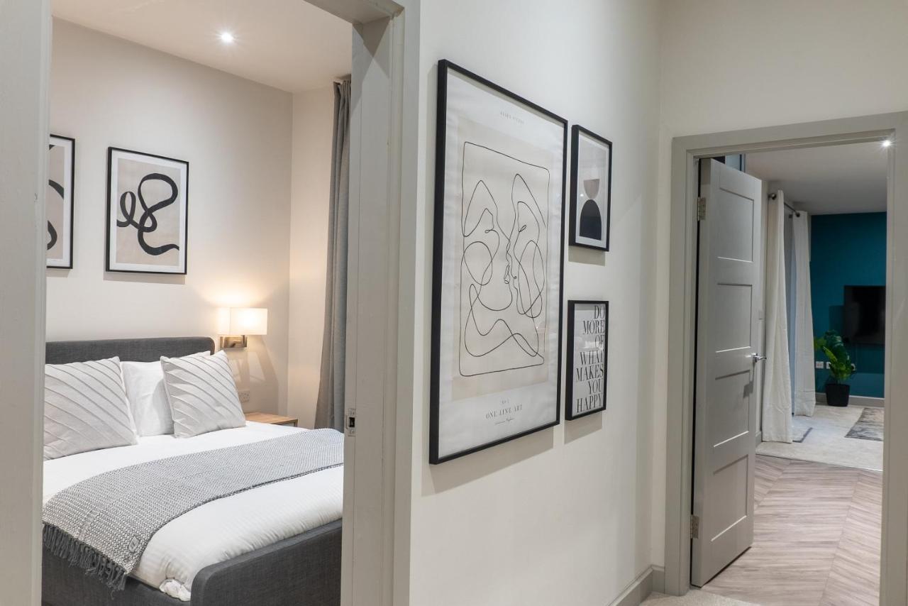 Spring Mount Huge Luxury Full Apartment- Harrogate Centre-Two Extremely Comfy Kingsize Bedrooms-Fully Equipped Modern Kitchen-Cosy Living Room With Huge Tv Exteriör bild