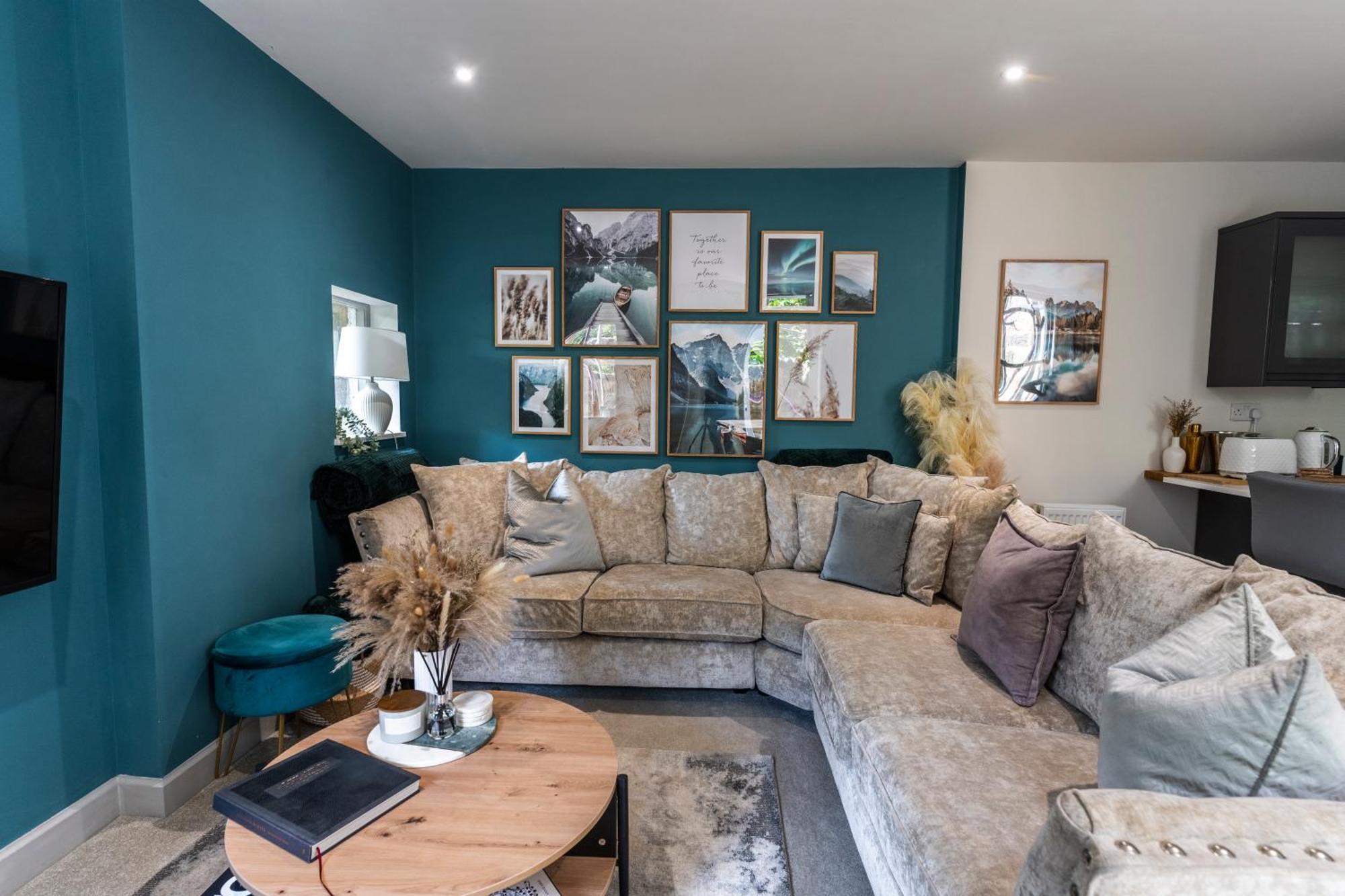 Spring Mount Huge Luxury Full Apartment- Harrogate Centre-Two Extremely Comfy Kingsize Bedrooms-Fully Equipped Modern Kitchen-Cosy Living Room With Huge Tv Exteriör bild